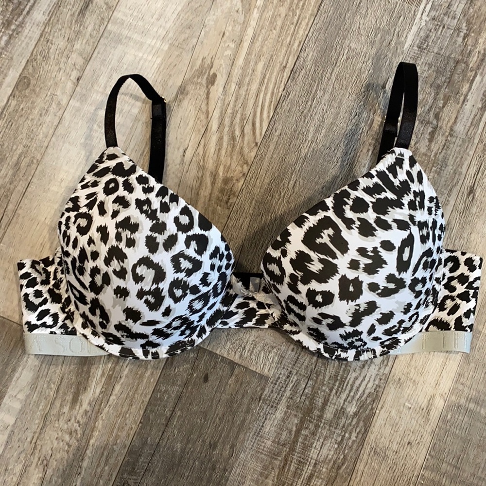 Cheetah print bra!